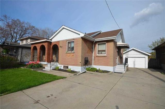 807 Dunn Ave, House detached with 3 bedrooms, 2 bathrooms and 5 parking in Hamilton ON | Image 29