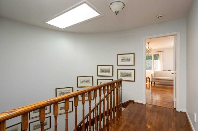 137 St Germain Ave, House detached with 3 bedrooms, 4 bathrooms and 3 parking in Toronto ON | Image 7