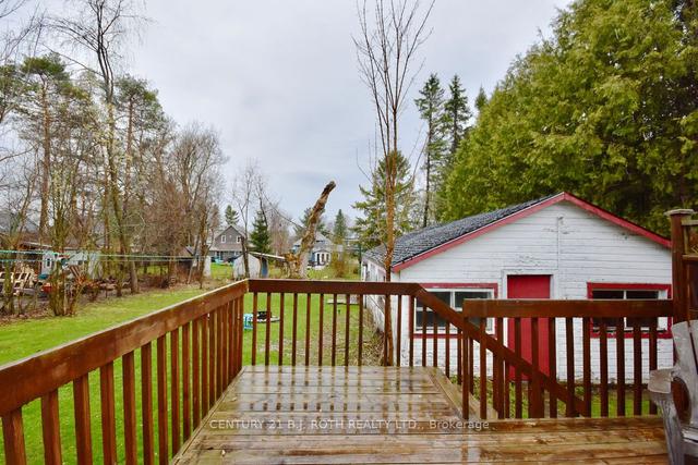 36 Harriet St, House detached with 3 bedrooms, 2 bathrooms and 2 parking in Penetanguishene ON | Image 15