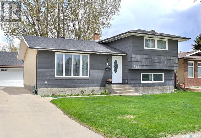110 Rodenbush Drive, House detached with 3 bedrooms, 2 bathrooms and null parking in Regina SK | Image 1