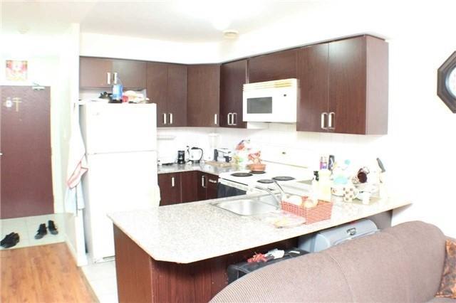 203 - 7405 Goreway Dr, Condo with 2 bedrooms, 2 bathrooms and 1 parking in Mississauga ON | Image 7