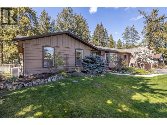 1618 Blackwood Drive, House detached with 4 bedrooms, 3 bathrooms and 8 parking in West Kelowna BC | Image 4