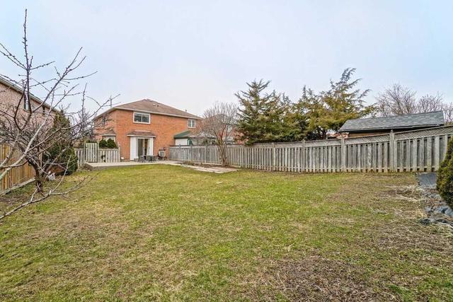 5600 Whistler Cres, House semidetached with 4 bedrooms, 4 bathrooms and 4 parking in Mississauga ON | Image 33
