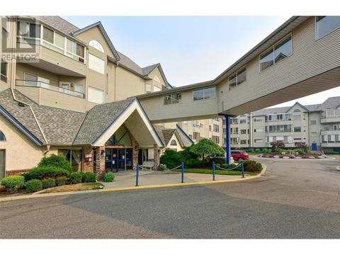 221 - 877 Klo Road, Condo with 2 bedrooms, 2 bathrooms and 1 parking in Kelowna BC | Card Image