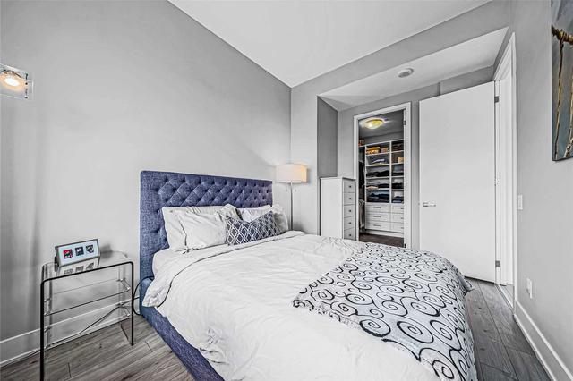 1706 - 111 St Clair Ave W, Condo with 1 bedrooms, 1 bathrooms and 0 parking in Toronto ON | Image 13