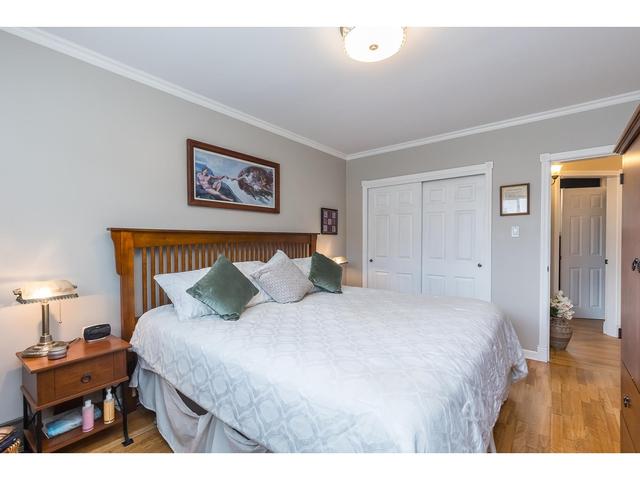 33715 Mayfair Avenue, House detached with 3 bedrooms, 2 bathrooms and 3 parking in Abbotsford BC | Image 20