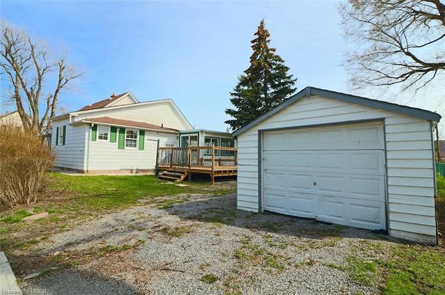 5613 Desson Avenue, House detached with 3 bedrooms, 1 bathrooms and 4 parking in Niagara Falls ON | Image 18