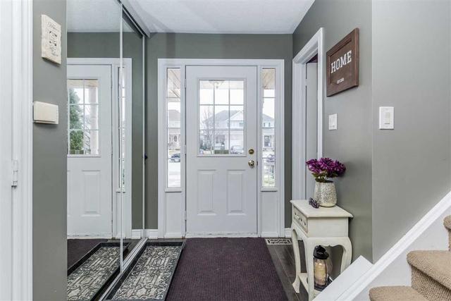 14 Heritage Crt, House semidetached with 3 bedrooms, 3 bathrooms and 3 parking in Barrie ON | Image 12
