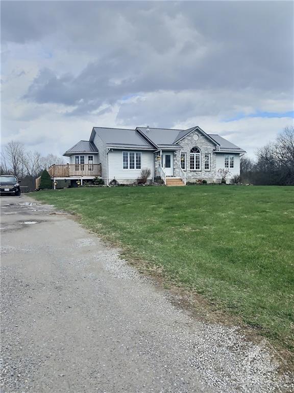 109 County Road 1 Road, House detached with 3 bedrooms, 1 bathrooms and 20 parking in Elizabethtown Kitley ON | Image 15