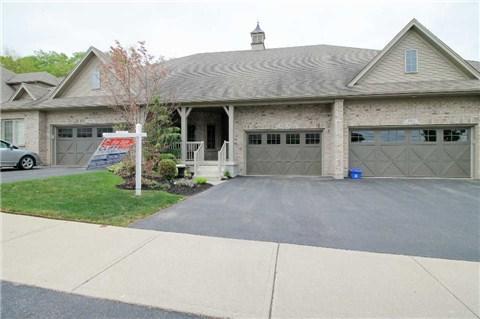 223 Chestnut Hill Cres, House attached with 2 bedrooms, 3 bathrooms and 3 parking in Kitchener ON | Image 1