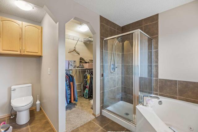 4 Tuscany Ravine Crescent Nw, House detached with 3 bedrooms, 2 bathrooms and 4 parking in Calgary AB | Image 23