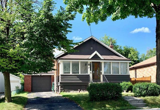318 Horsham Ave, House detached with 3 bedrooms, 1 bathrooms and 4 parking in Toronto ON | Image 1