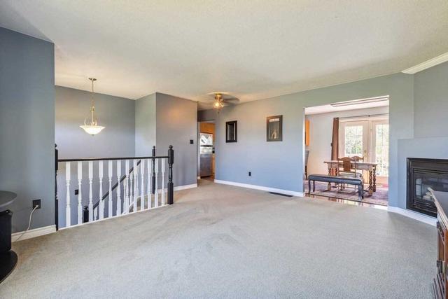 24 King St N, House detached with 3 bedrooms, 1 bathrooms and 12 parking in Brant ON | Image 11