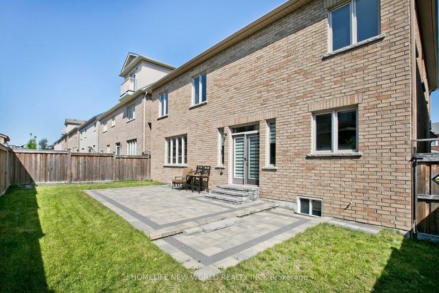 1082 Harden Tr, House detached with 4 bedrooms, 4 bathrooms and 7 parking in Newmarket ON | Image 32