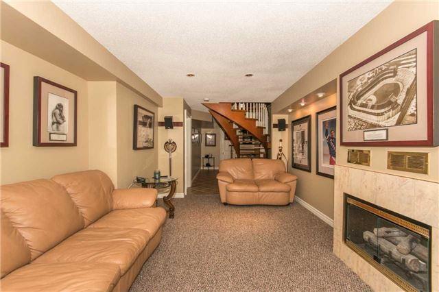 53 Hartnell Sq, Townhouse with 3 bedrooms, 3 bathrooms and 1 parking in Brampton ON | Image 17