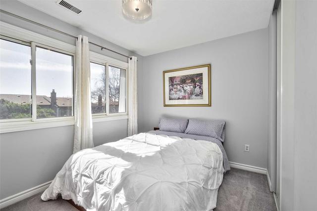 3 - 2104 Marine Dr, Condo with 3 bedrooms, 4 bathrooms and 2 parking in Oakville ON | Image 16