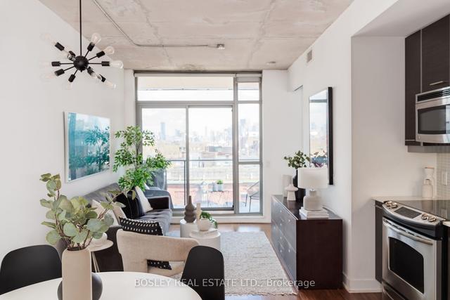 704 - 2 Gladstone Ave, Condo with 2 bedrooms, 1 bathrooms and 1 parking in Toronto ON | Image 11