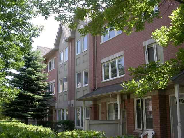 812 - 29 Rosebank Dr N, Townhouse with 4 bedrooms, 3 bathrooms and 2 parking in Toronto ON | Image 1