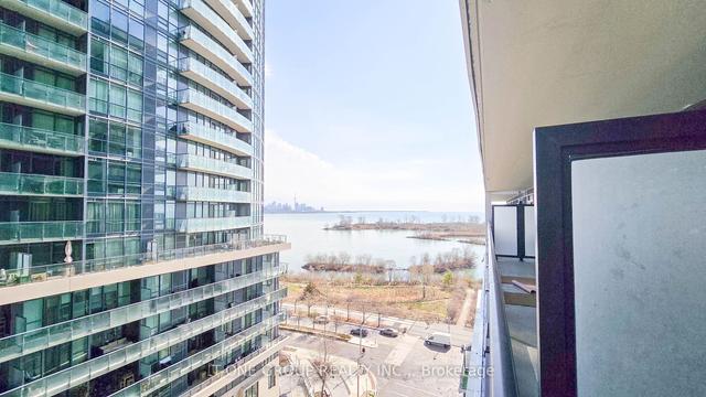 805 - 65 Annie Craig Dr, Condo with 2 bedrooms, 2 bathrooms and 1 parking in Toronto ON | Image 10