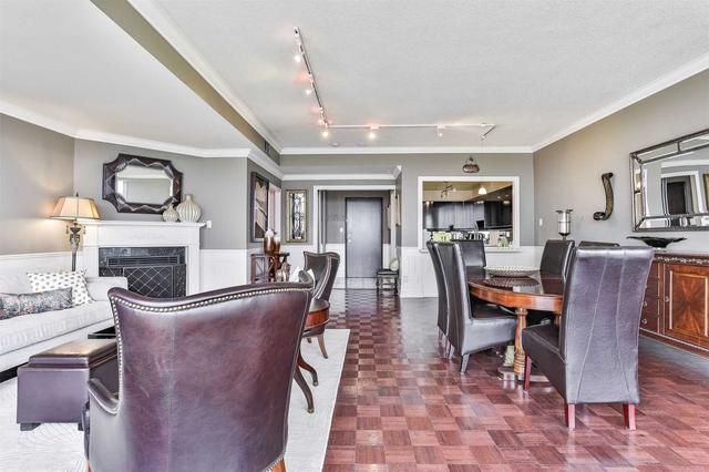 ph10 - 50 Eglinton Ave W, Condo with 2 bedrooms, 2 bathrooms and 2 parking in Mississauga ON | Image 36