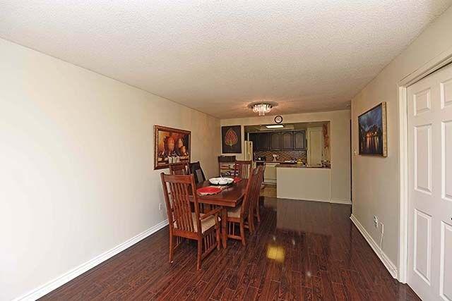 910 - 2091 Hurontario St, Condo with 2 bedrooms, 2 bathrooms and 2 parking in Mississauga ON | Image 12