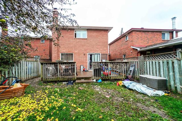 93 Ecclestone Dr, House detached with 3 bedrooms, 3 bathrooms and 4 parking in Brampton ON | Image 14