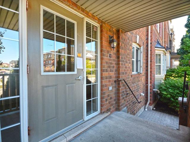 3 - 634 Shoreline Dr, Townhouse with 2 bedrooms, 2 bathrooms and 2 parking in Mississauga ON | Image 12