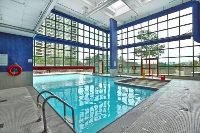 3107 - 77 Harbour Sq, Condo with 2 bedrooms, 2 bathrooms and 1 parking in Toronto ON | Image 19