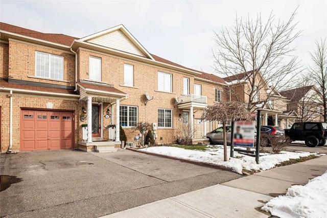 104 Tianalee Cres, House attached with 3 bedrooms, 4 bathrooms and 4 parking in Brampton ON | Image 1