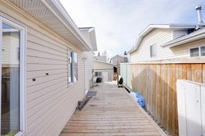 81 Taradale Drive Ne, House detached with 3 bedrooms, 2 bathrooms and 4 parking in Calgary AB | Image 31
