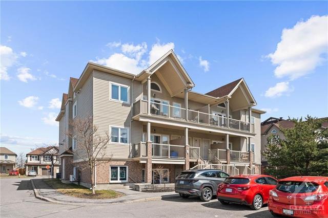 h - 759 Cedar Creek Drive, Condo with 2 bedrooms, 2 bathrooms and 1 parking in Ottawa ON | Image 3