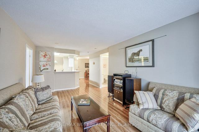 609 - 1000 The Esplanade Rd N, Condo with 2 bedrooms, 2 bathrooms and 1 parking in Pickering ON | Image 13
