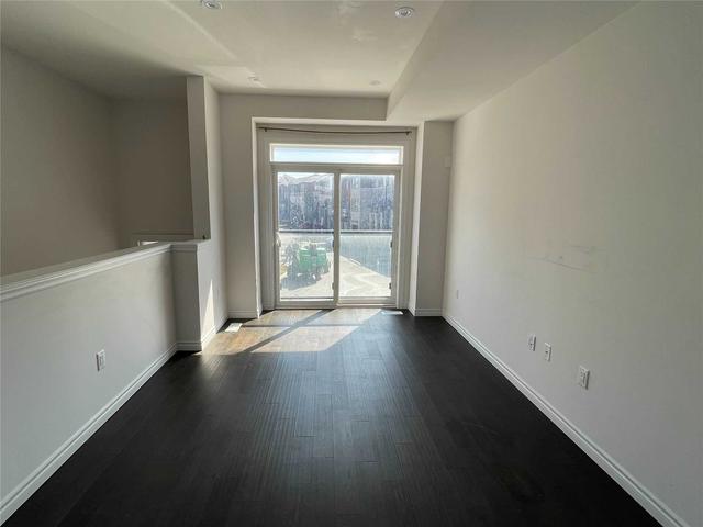 u246 - 30 Times Square Blvd, House attached with 3 bedrooms, 3 bathrooms and 2 parking in Hamilton ON | Image 7