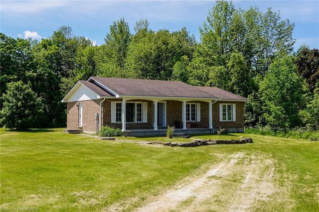 202384 Highway 6 And 21, House detached with 3 bedrooms, 2 bathrooms and 6 parking in Georgian Bluffs ON | Image 28