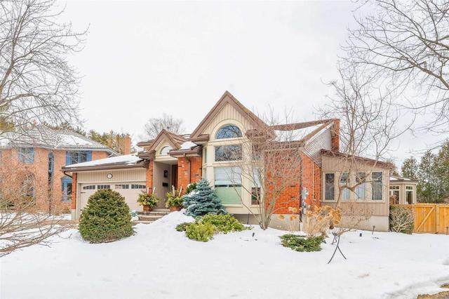 11 Sharon Pl, House detached with 4 bedrooms, 3 bathrooms and 6 parking in Guelph ON | Image 1