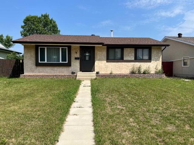 4514 56 Avenue, House detached with 3 bedrooms, 1 bathrooms and 2 parking in Wetaskiwin AB | Image 1