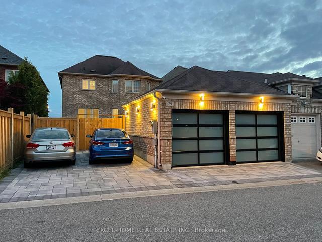 29 Oakmoor Lane, House detached with 4 bedrooms, 3 bathrooms and 2 parking in Markham ON | Image 1