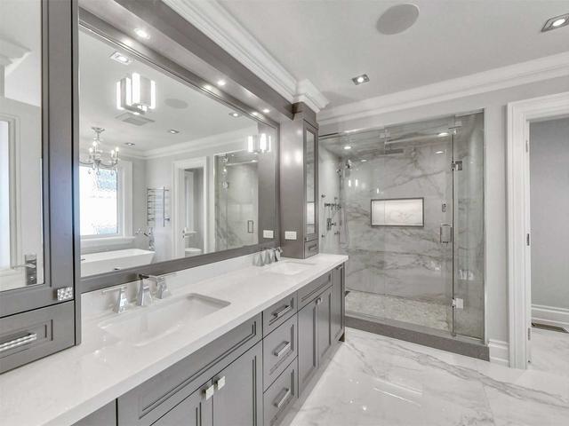 523 Vesta Dr, House detached with 4 bedrooms, 7 bathrooms and 6 parking in Toronto ON | Image 20