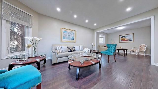 1043 Bradbury Chse, House detached with 4 bedrooms, 4 bathrooms and 8 parking in Mississauga ON | Image 37