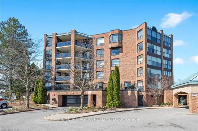 2305 - 701 Geneva St, Condo with 2 bedrooms, 2 bathrooms and 2 parking in St. Catharines ON | Image 1