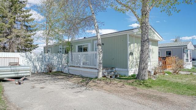 287, - 6220 17 Avenue Se, Home with 2 bedrooms, 1 bathrooms and 2 parking in Calgary AB | Card Image