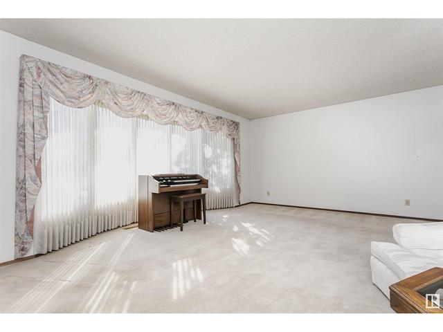 8424 145 Av Nw, House detached with 4 bedrooms, 2 bathrooms and 6 parking in Edmonton AB | Image 15