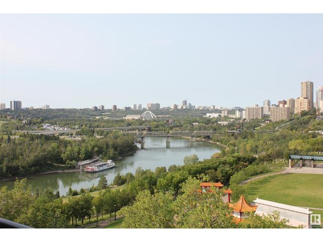 510 - 9503 101 Av Nw, Condo with 2 bedrooms, 2 bathrooms and 2 parking in Edmonton AB | Image 2