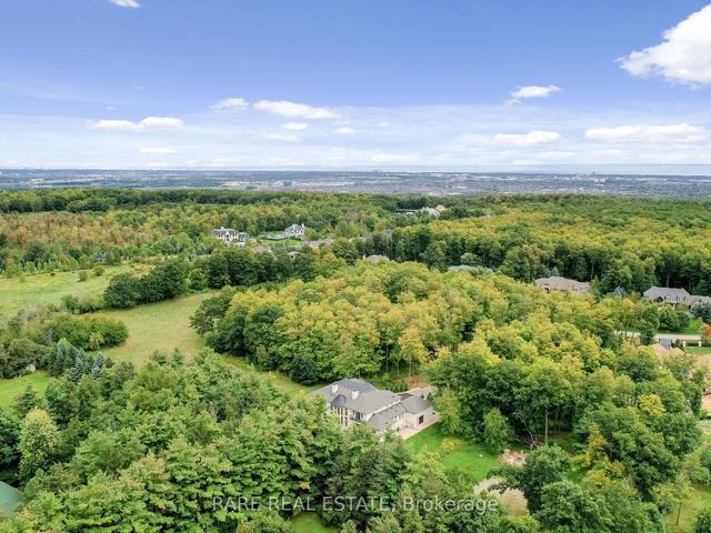 2637 Bluffs Way, House detached with 5 bedrooms, 9 bathrooms and 12 parking in Burlington ON | Image 24