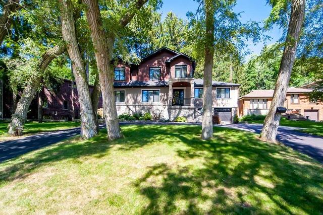 30 Catalina Dr, House detached with 5 bedrooms, 3 bathrooms and 9 parking in Toronto ON | Image 12