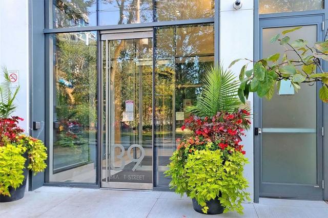 501 - 39 Brant St, Condo with 1 bedrooms, 1 bathrooms and 1 parking in Toronto ON | Image 16
