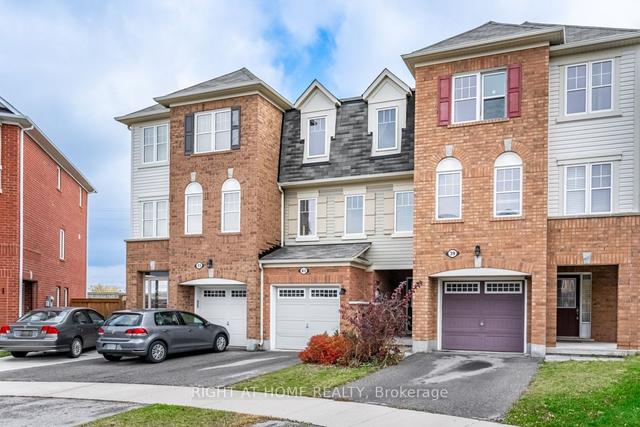 41 Mercedes Rd, House attached with 3 bedrooms, 3 bathrooms and 2 parking in Brampton ON | Image 21