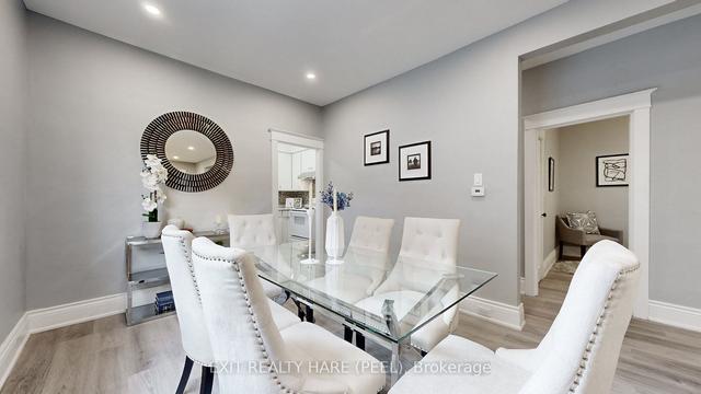 214 Rosslyn Ave S, House detached with 3 bedrooms, 3 bathrooms and 2 parking in Hamilton ON | Image 3