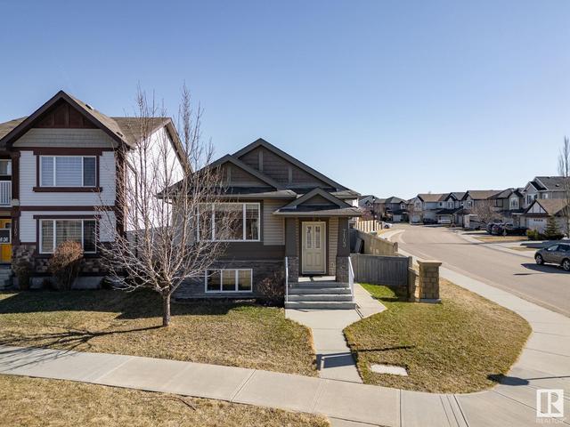 7103 South Terwillegar Dr Nw, House detached with 5 bedrooms, 2 bathrooms and null parking in Edmonton AB | Image 3