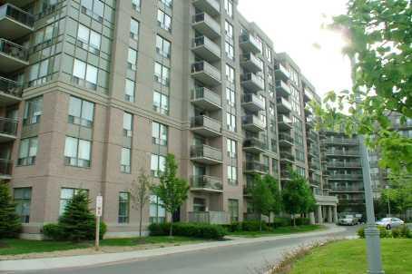 820 - 1720 Eglinton Ave E, Condo with 2 bedrooms, 3 bathrooms and 2 parking in Toronto ON | Image 1